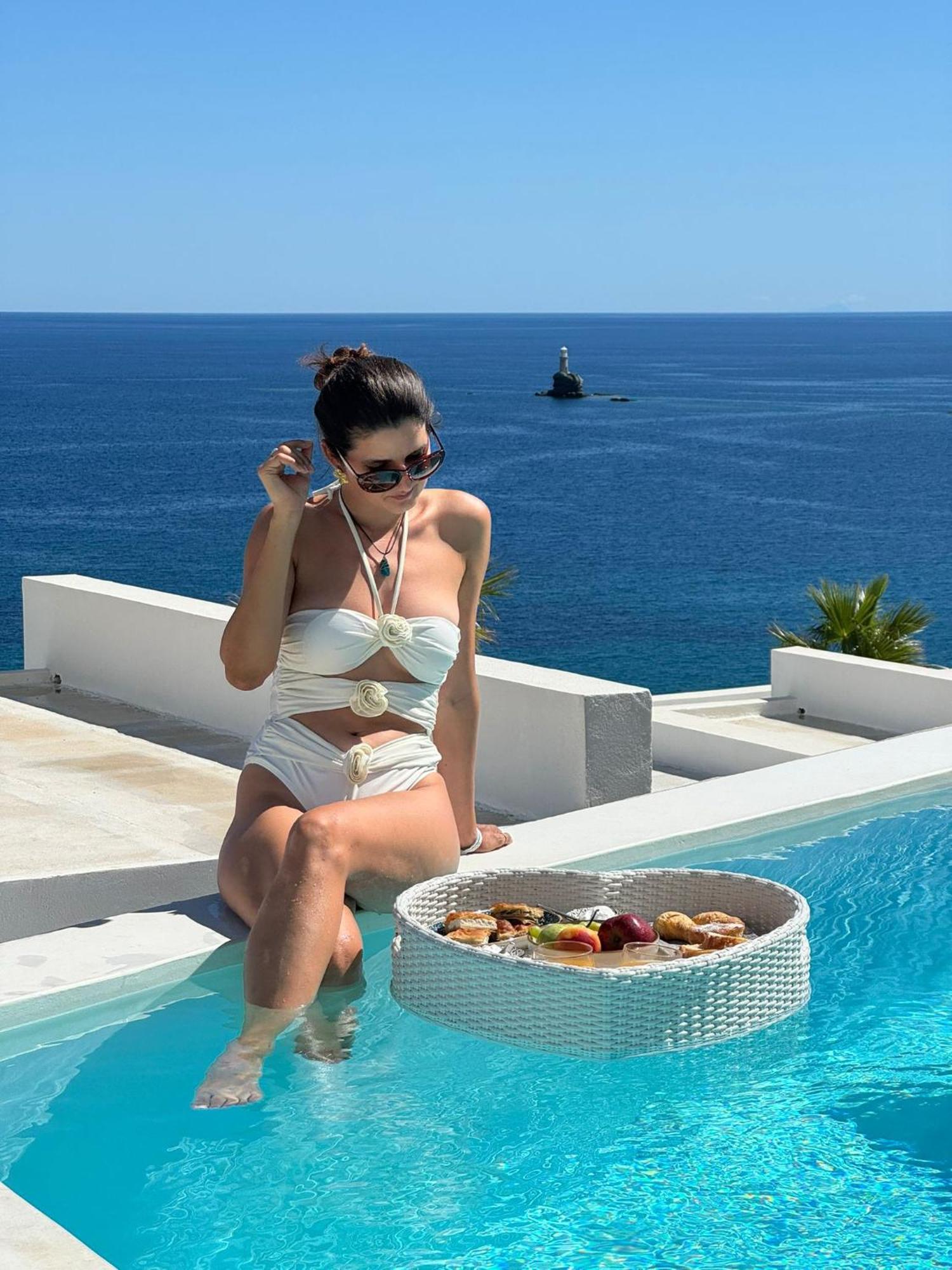 Golden Vista, Beachfront Suites By Explore Andros Exterior foto